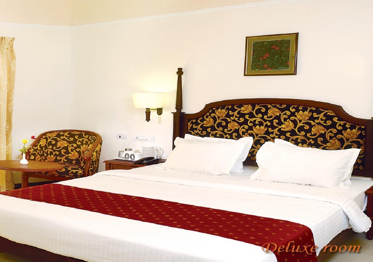 Grand Thekkady Hotel Kumily Luaran gambar