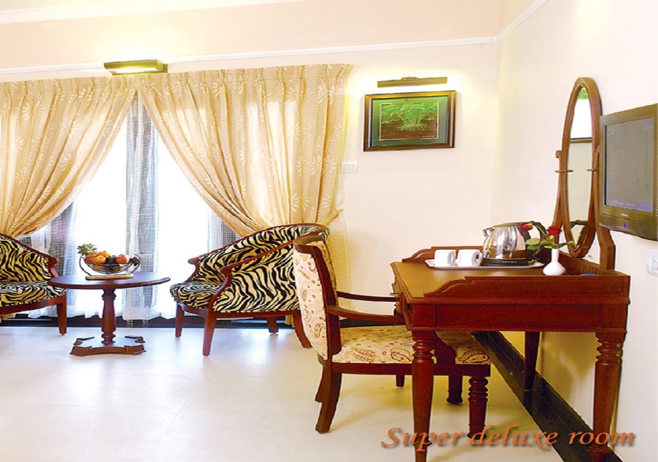 Grand Thekkady Hotel Kumily Luaran gambar