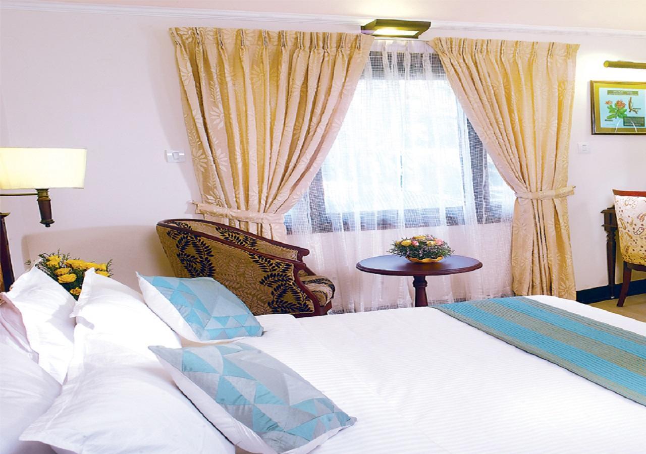 Grand Thekkady Hotel Kumily Luaran gambar